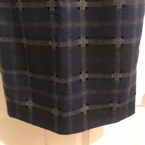 1 Day Left to Ship!
🤍 Ports 1961 Check Midi Dress - Picture 3 of 11